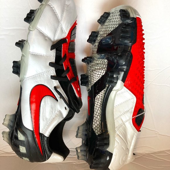 NWT Nike Soccer shoes Cleats Men 7.5 Total C-90 Laser III White Red 385426 main image 4